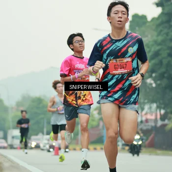 Runner Photo 7043272