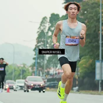 Runner Photo 7043276