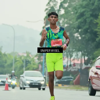 Runner Photo 7043296