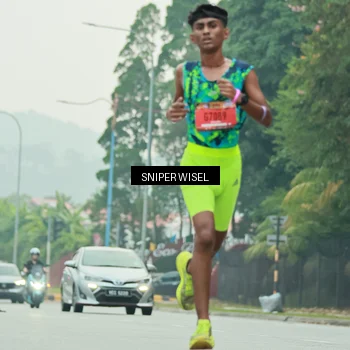 Runner Photo 7043305