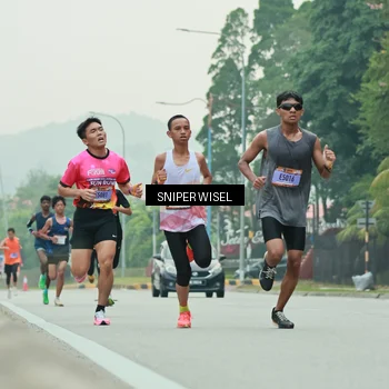 Runner Photo 7043314