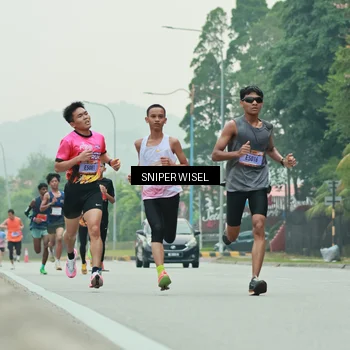 Runner Photo 7043315