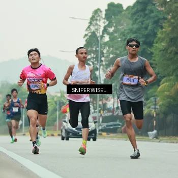 Runner Photo 7043320
