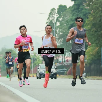 Runner Photo 7043327