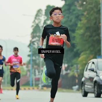 Runner Photo 7043332