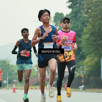 Runner Photo 7043333