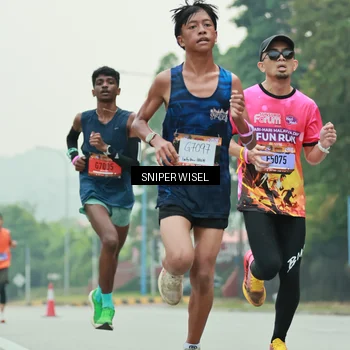 Runner Photo 7043339