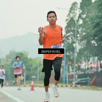 Runner Photo 7043340
