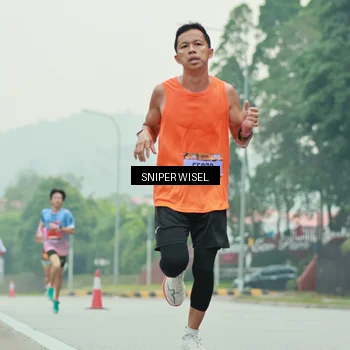 Runner Photo 7043346