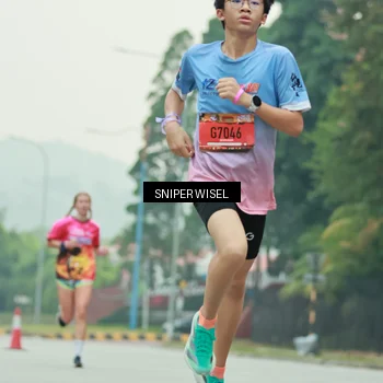 Runner Photo 7043365