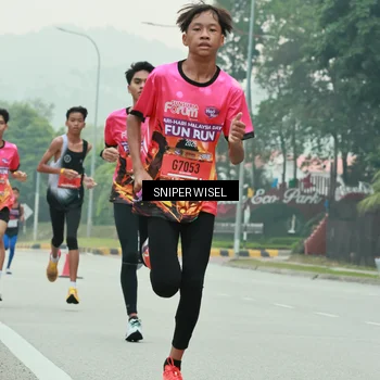 Runner Photo 7043373