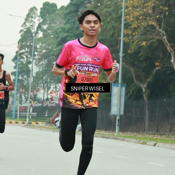 Runner Photo 7043380