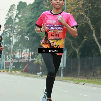 Runner Photo 7043386