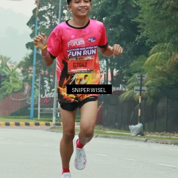 Runner Photo 7043417