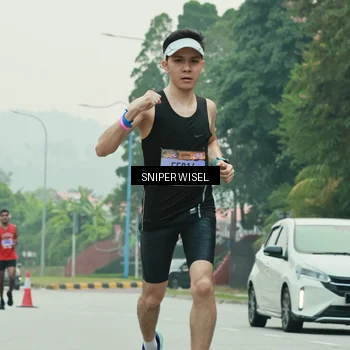 Runner Photo 7043421