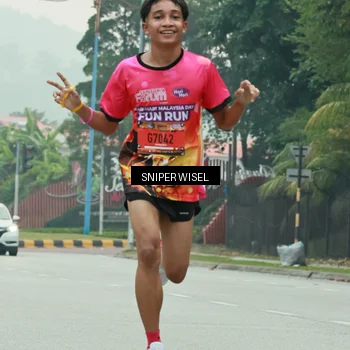 Runner Photo 7043422