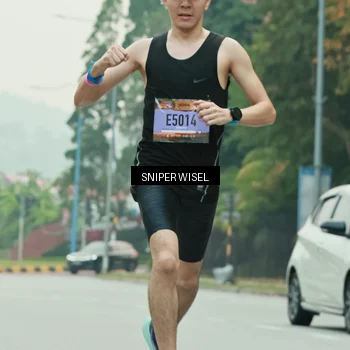 Runner Photo 7043428