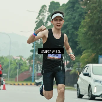 Runner Photo 7043433