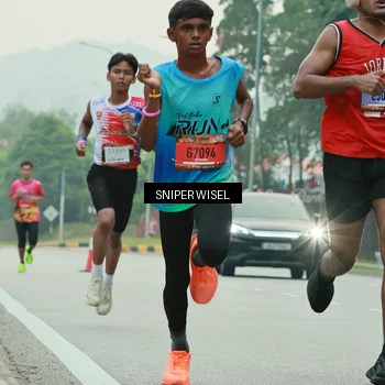 Runner Photo 7043449