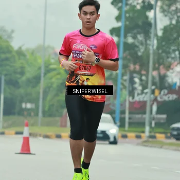 Runner Photo 7043471