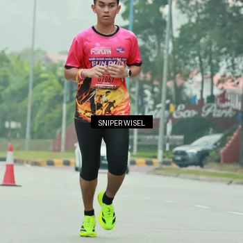 Runner Photo 7043481