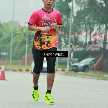 Runner Photo 7043483