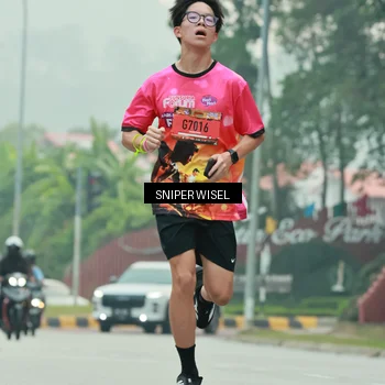 Runner Photo 7043496