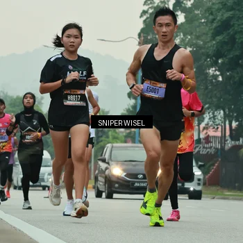 Runner Photo 7043508