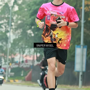 Runner Photo 7043510