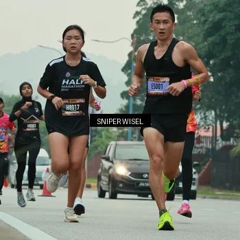 Runner Photo 7043514