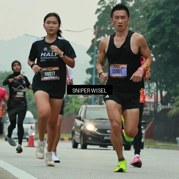 Runner Photo 7043516