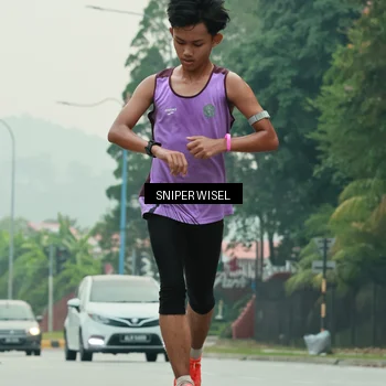 Runner Photo 7043543