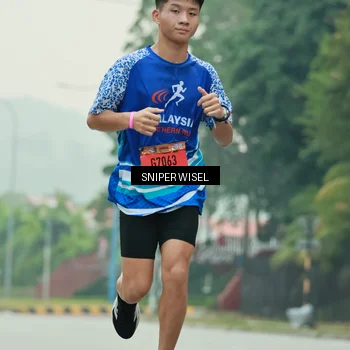 Runner Photo 7043564