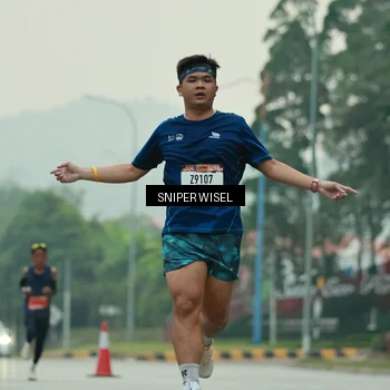 Runner Photo 7043581