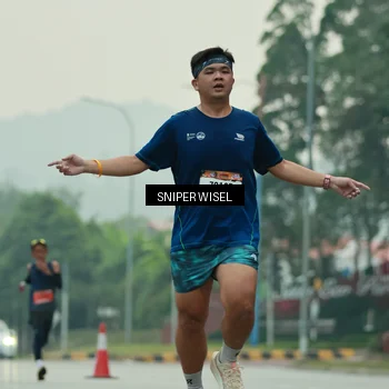 Runner Photo 7043585