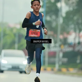 Runner Photo 7043599