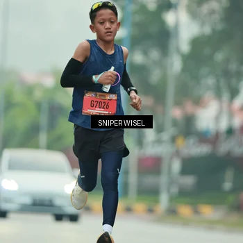 Runner Photo 7043600
