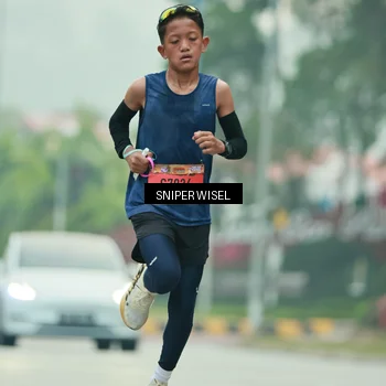Runner Photo 7043601