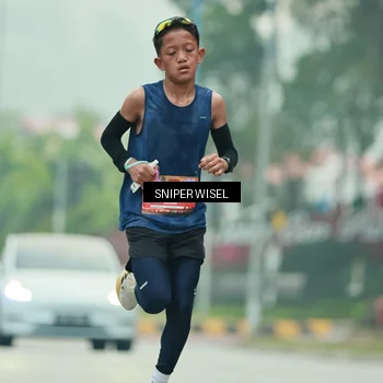 Runner Photo 7043605