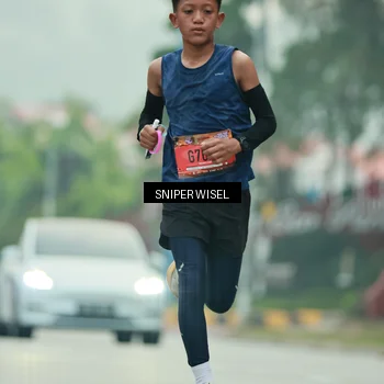 Runner Photo 7043612
