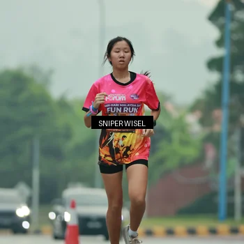 Runner Photo 7043620
