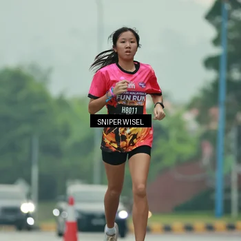 Runner Photo 7043621