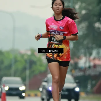Runner Photo 7043635