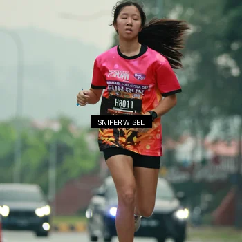Runner Photo 7043637