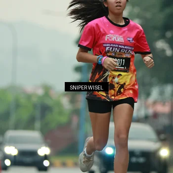 Runner Photo 7043645