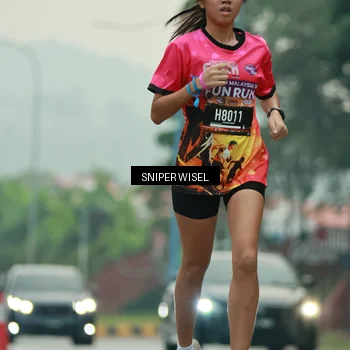 Runner Photo 7043647