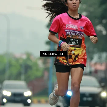 Runner Photo 7043648
