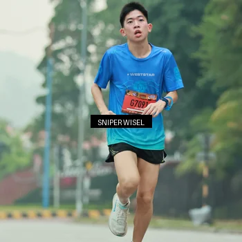 Runner Photo 7043666