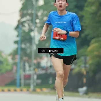 Runner Photo 7043672