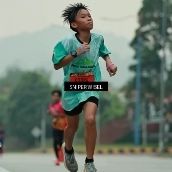 Runner Photo 7043677